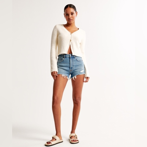 ABERCROMBIE & FITCH High Rise Mom Jean Shorts Curve Love Denim - Picture 5 of 10
